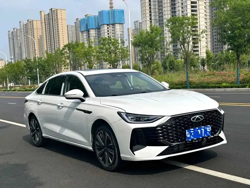 Chery Arrizo 8 PRO — фото 7