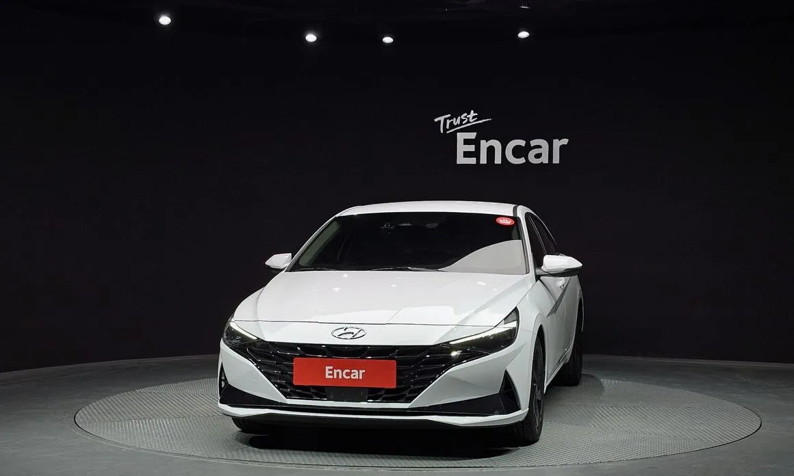 Hyundai AVANTE — фото 2