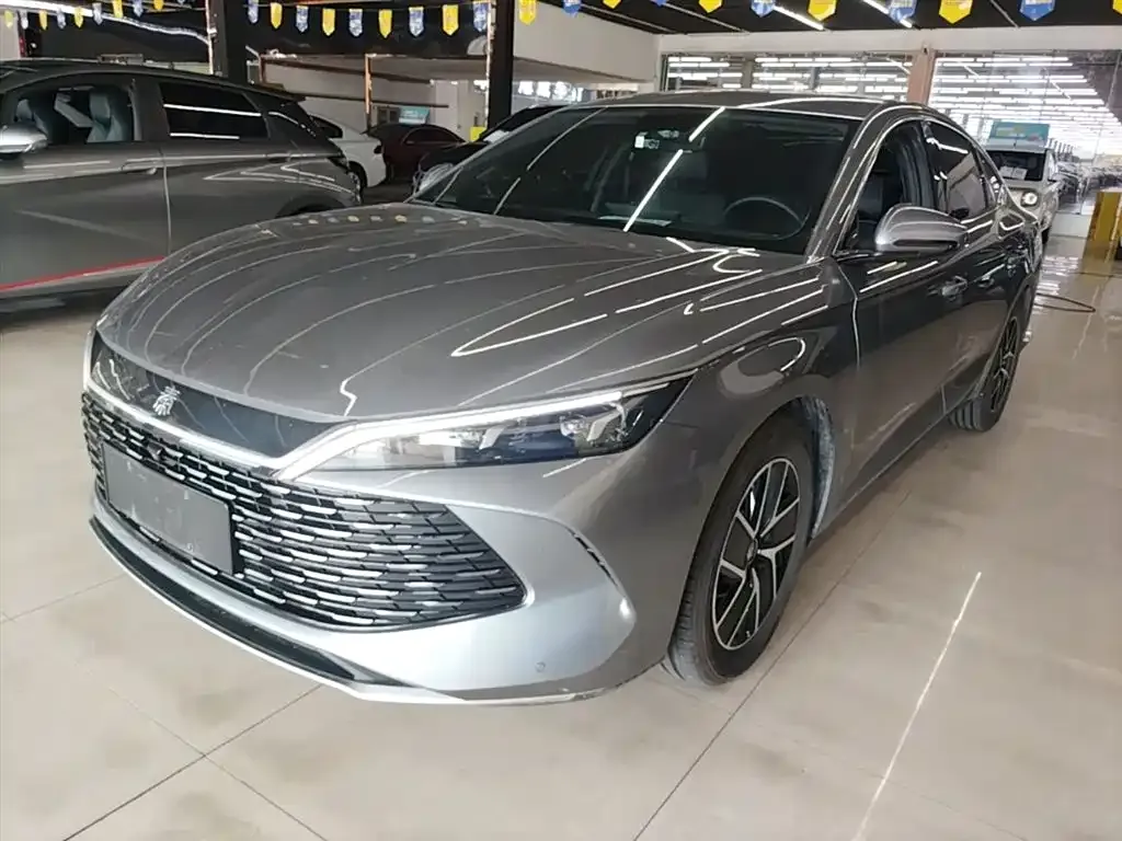 BYD Qin L — фото 1