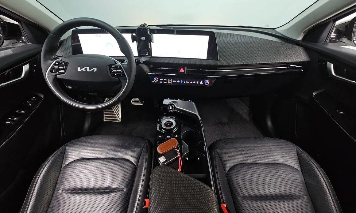 Kia EV6 — фото 6