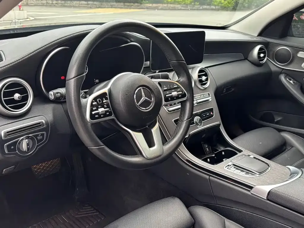 Mercedes-Benz C-Class — фото 3