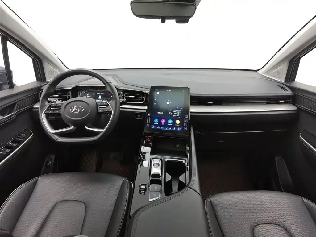 Hyundai Custo — фото 8