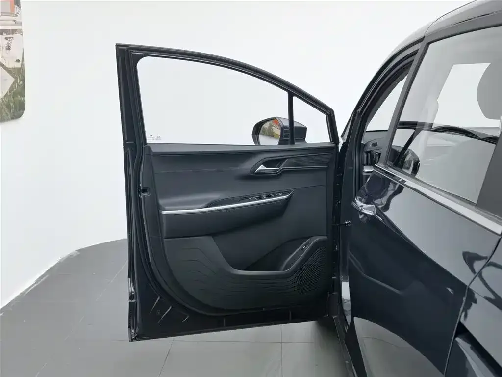 Hyundai Custo — фото 3