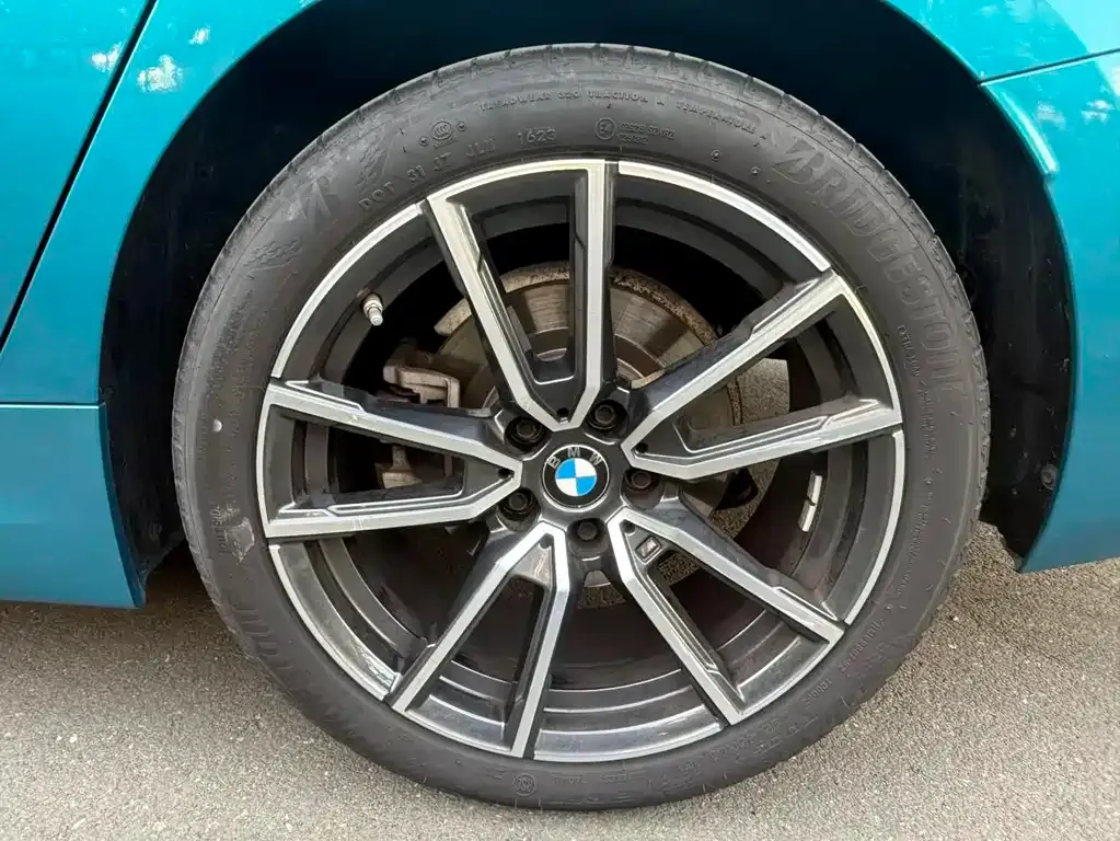 BMW 3 Series — фото 10