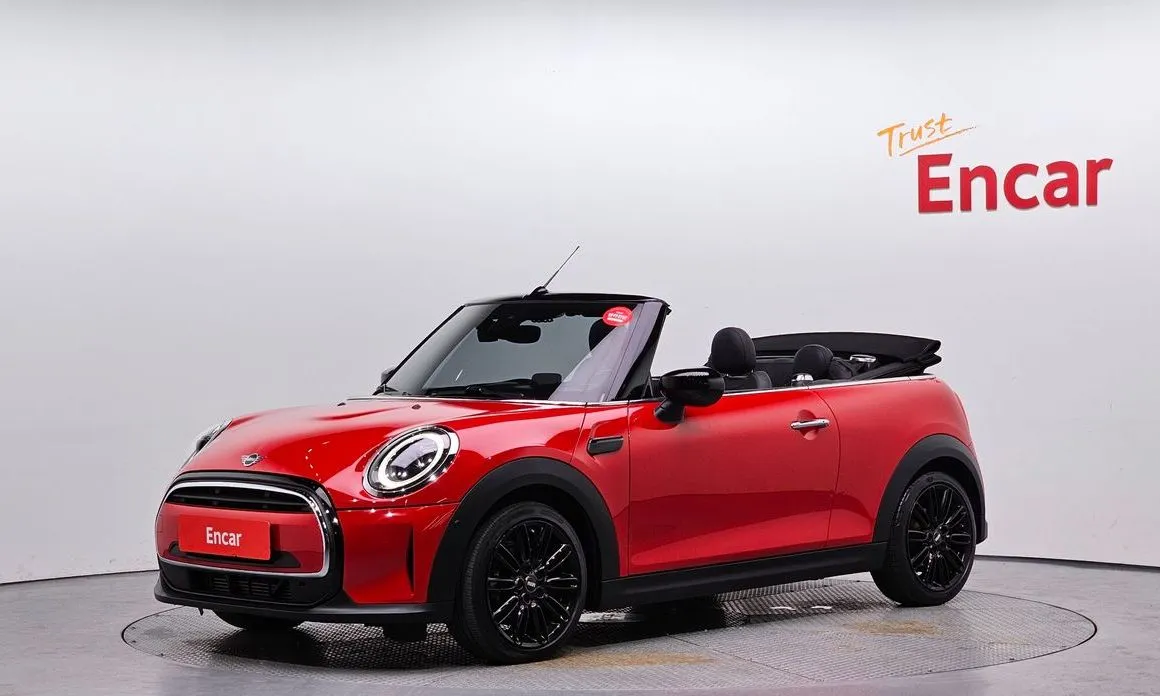 Mini Cooper Convertible — фото 1