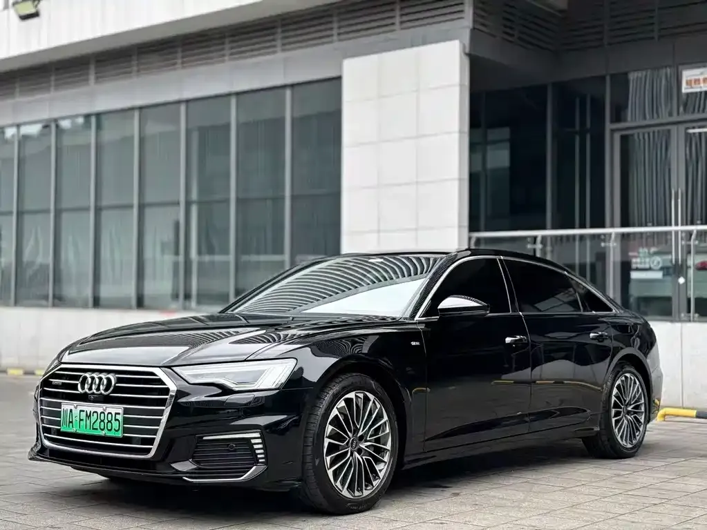 Audi A6L New Energy — фото 1