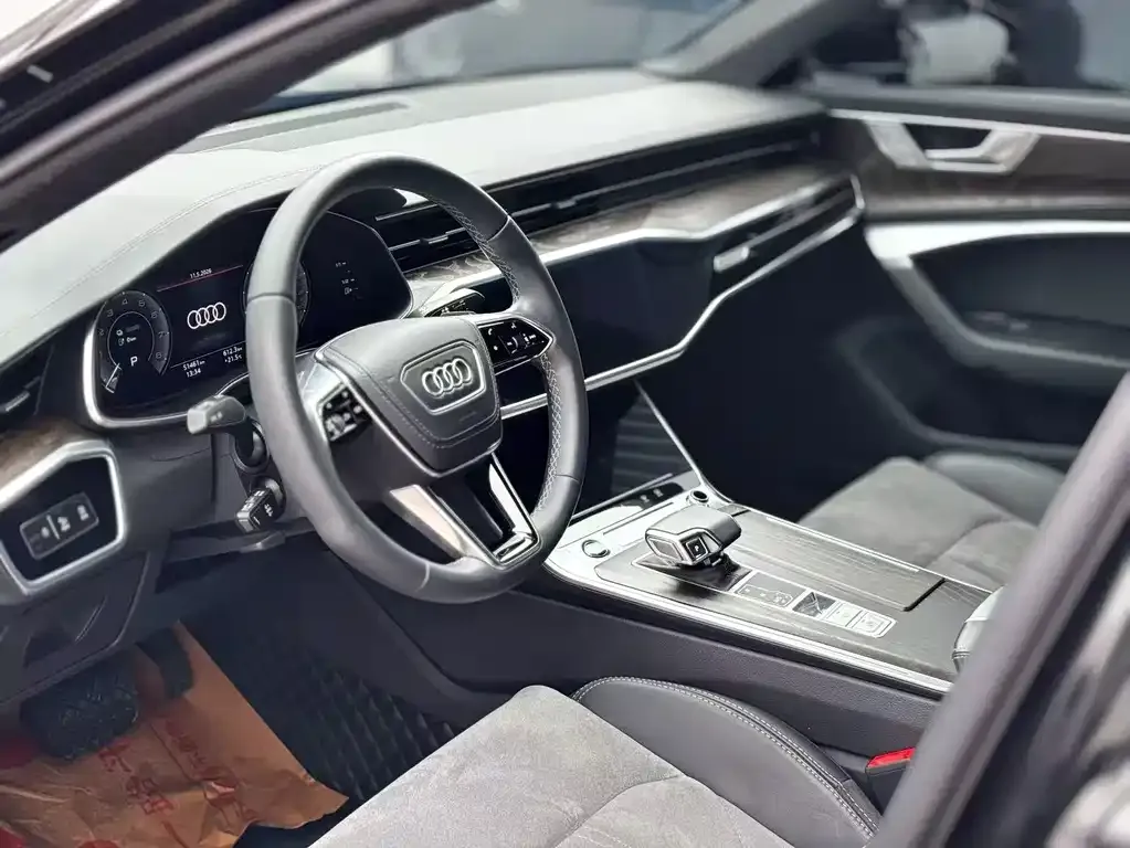 Audi A6L New Energy — фото 6