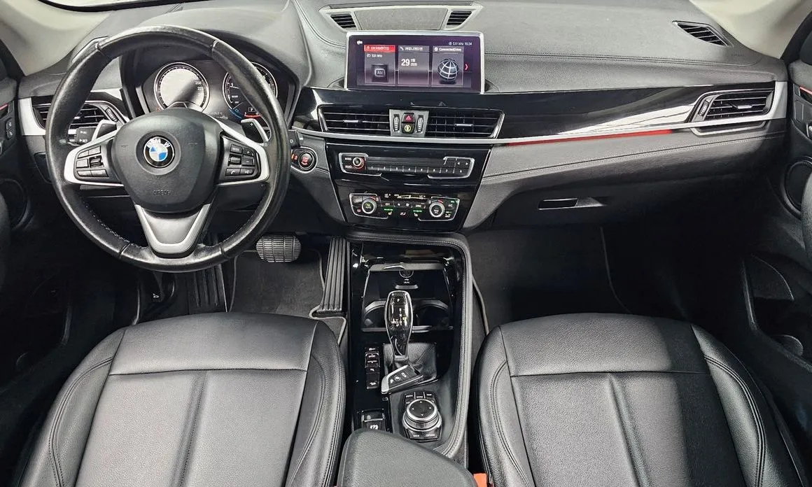 BMW X1 — фото 10