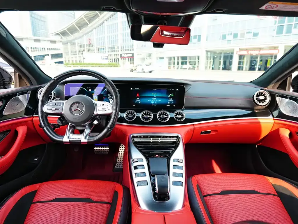Mercedes-Benz AMG GT — фото 10