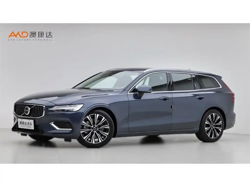 Volvo V60 — фото 1