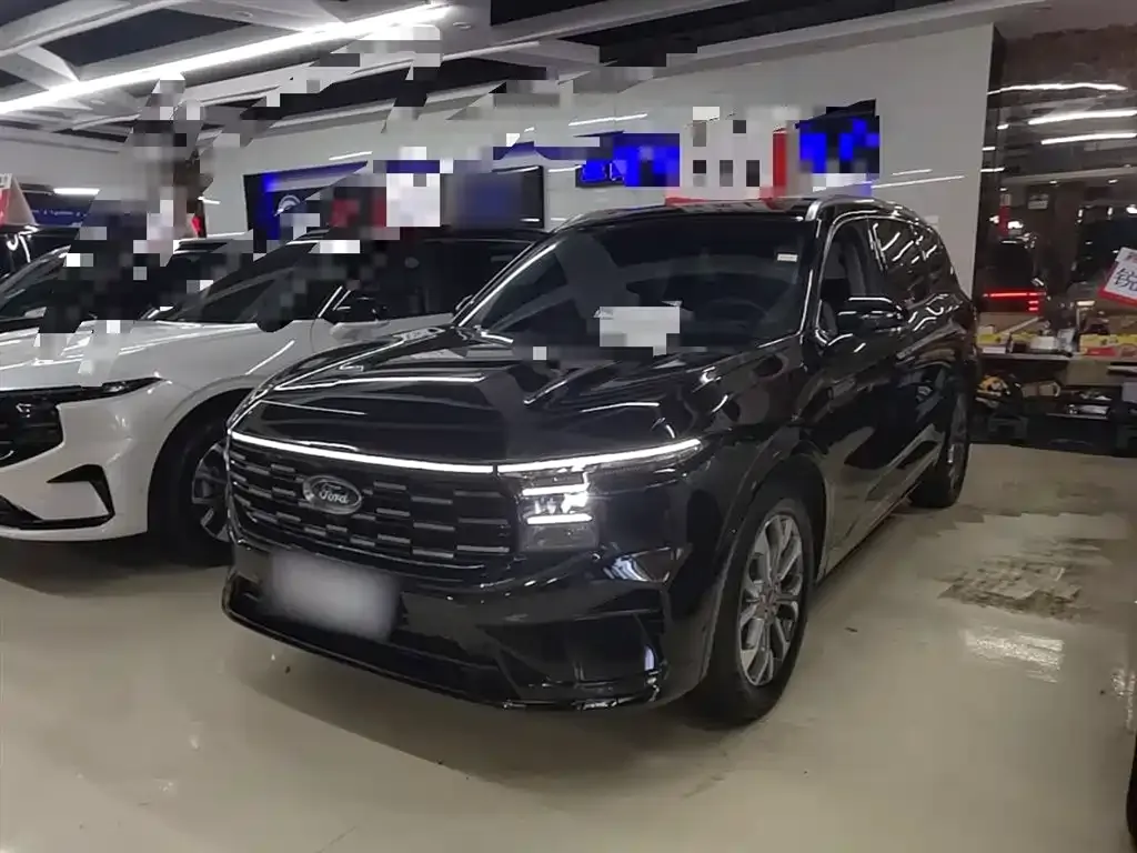Ford Edge — фото 1