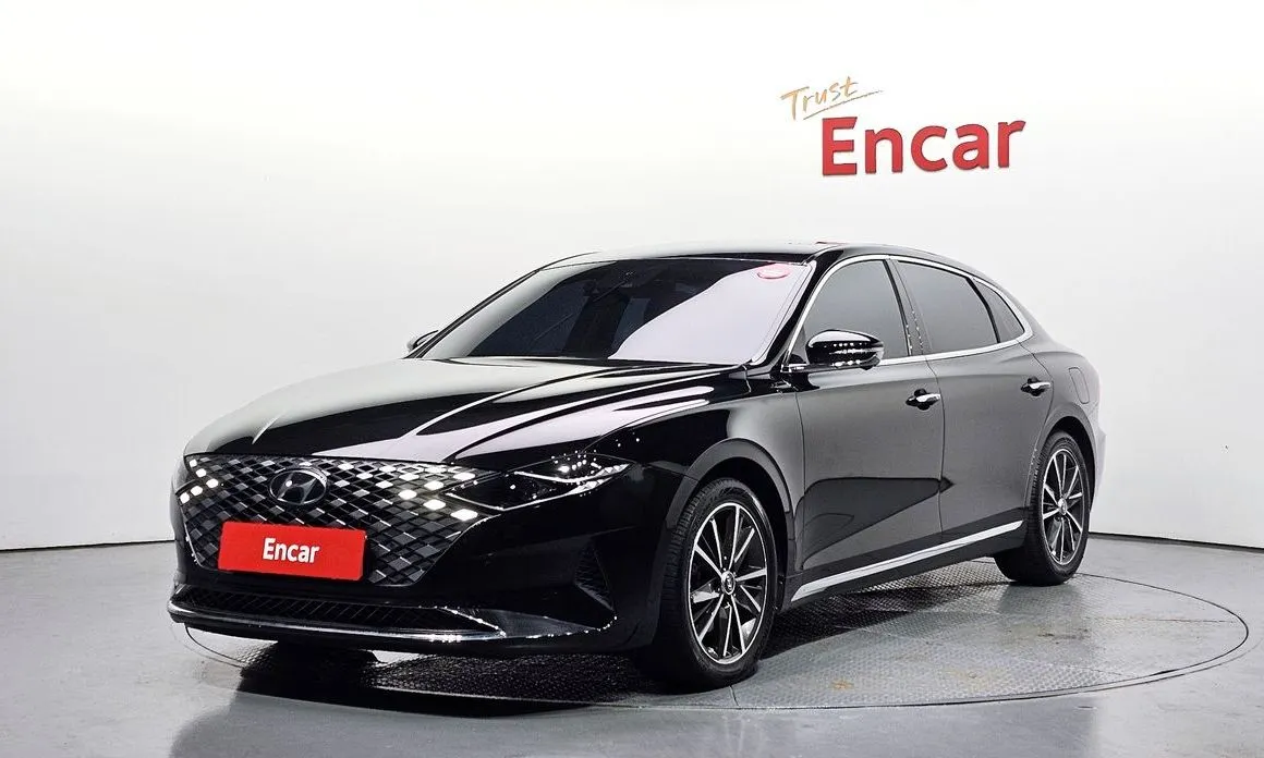Hyundai Grandeur — фото 1