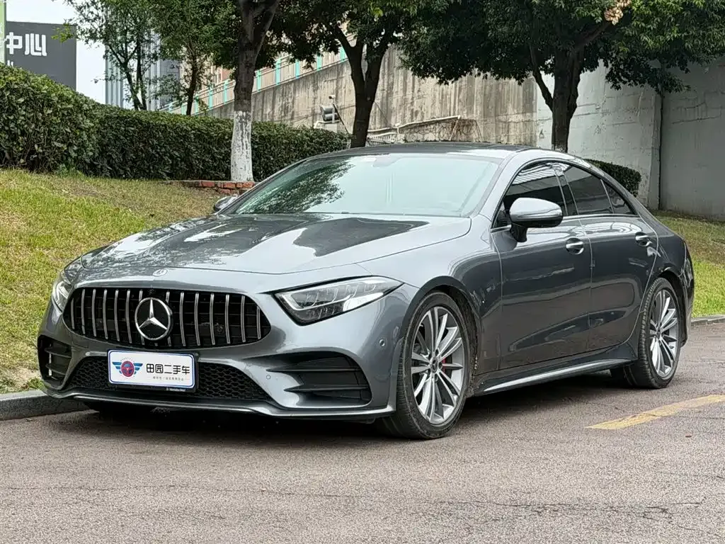Mercedes-Benz CLS — фото 1