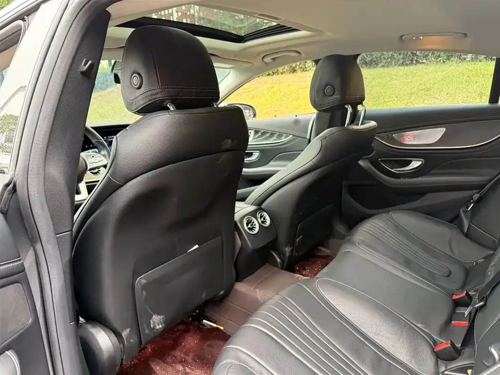 Mercedes-Benz CLS — фото 2