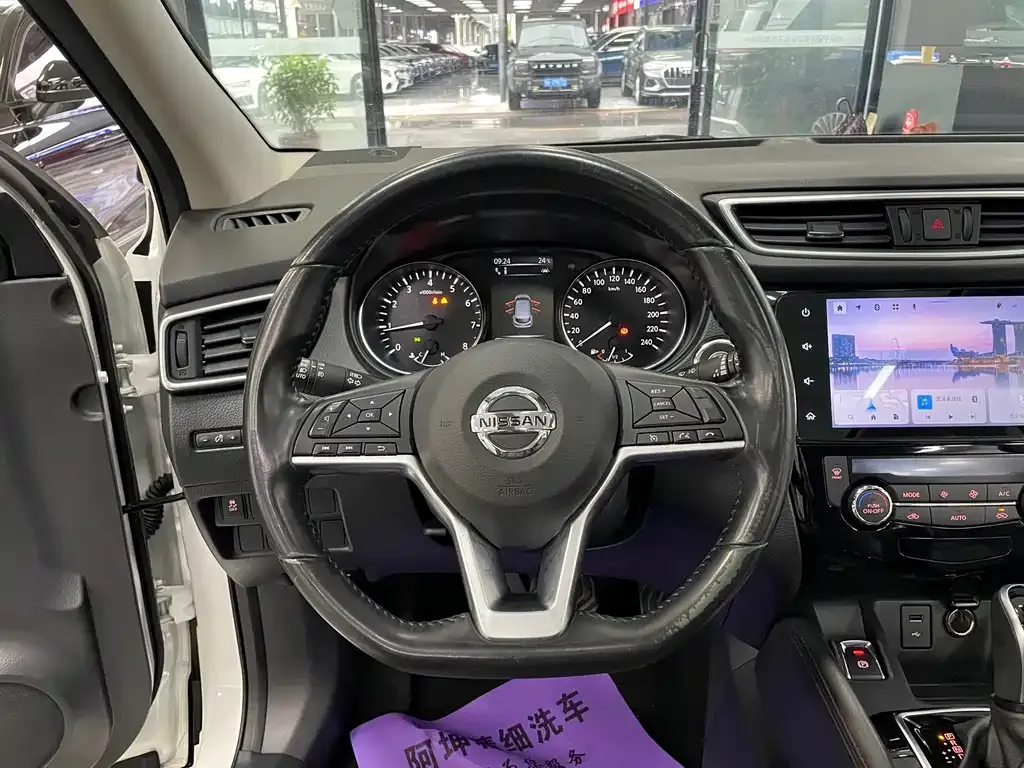 Nissan Qashqai — фото 2