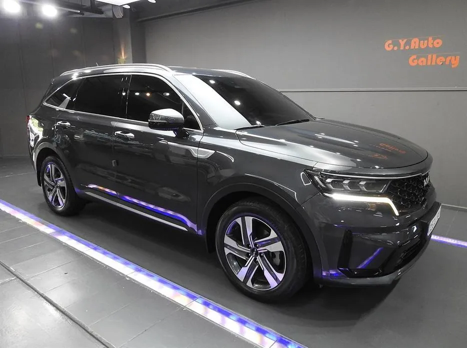 Kia Sorento — фото 1