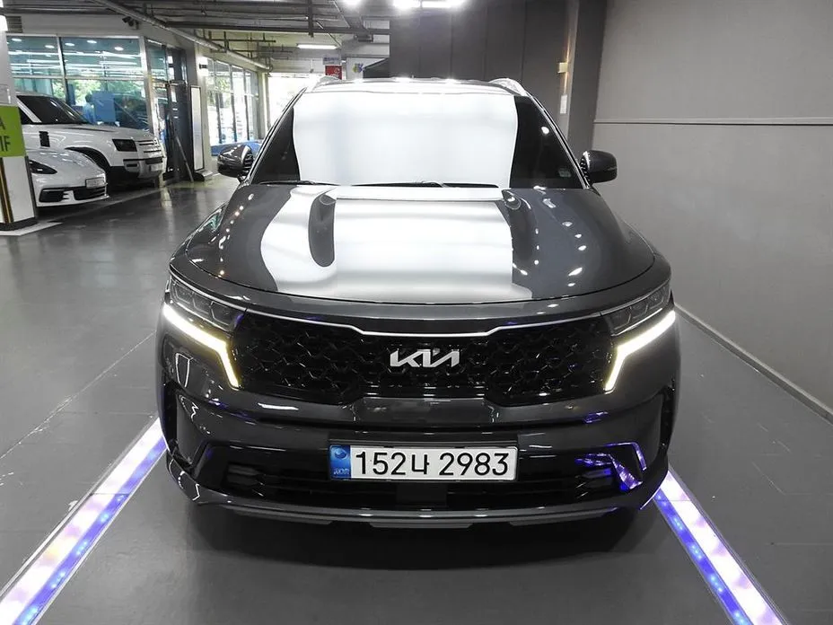 Kia Sorento — фото 4