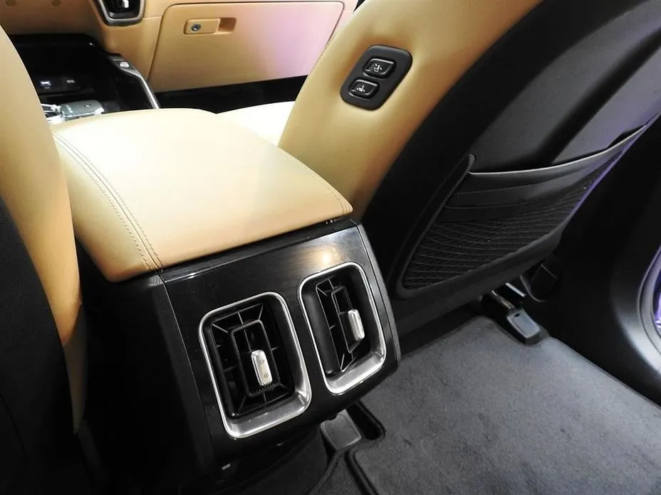 Kia Sorento — фото 3