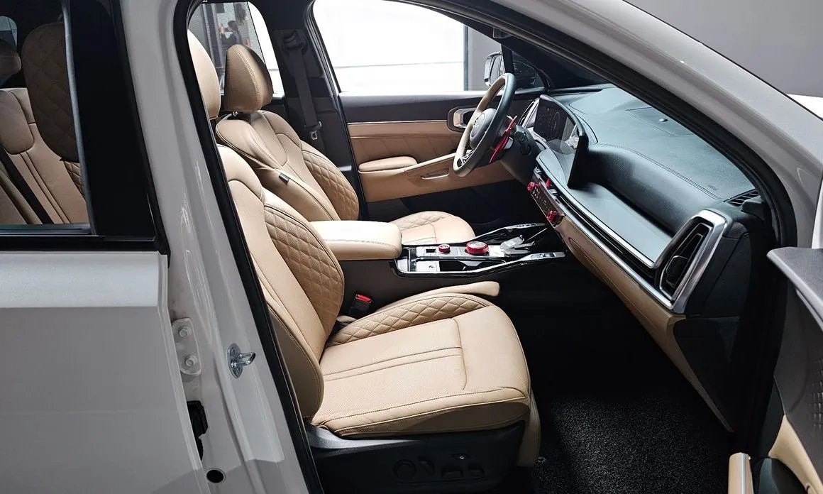 Kia Sorento — фото 7