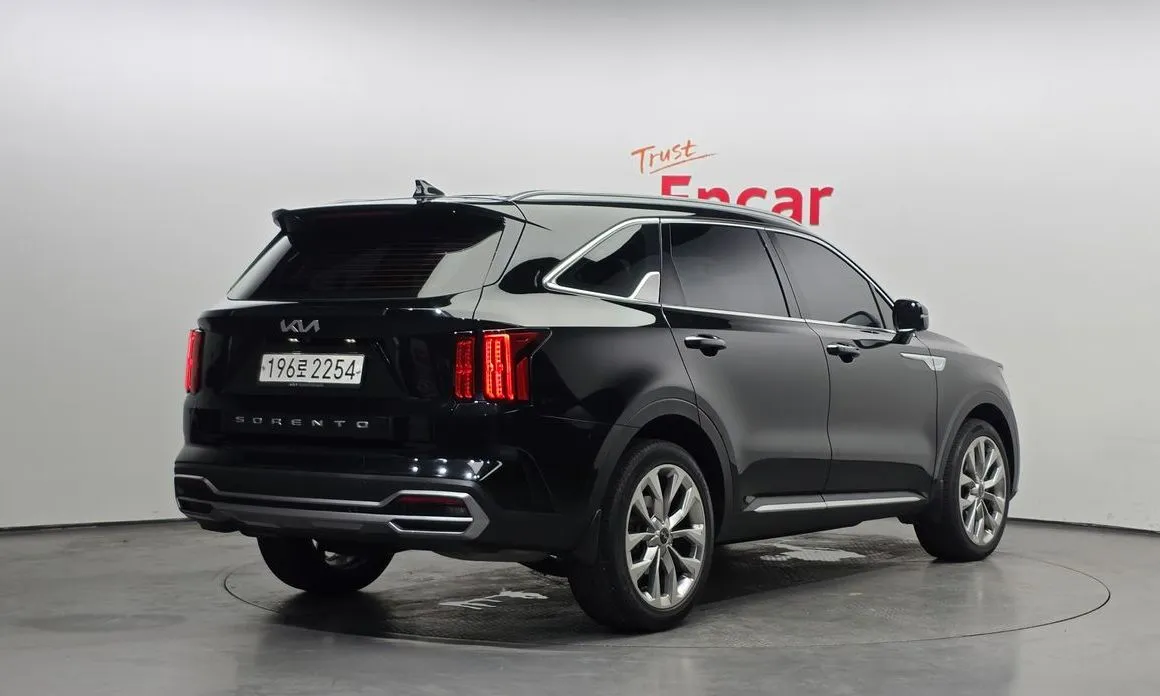 Kia Sorento — фото 5