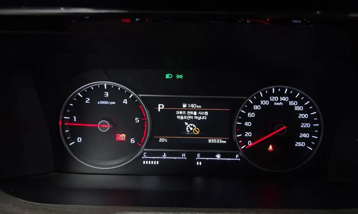Kia Sorento — фото 4