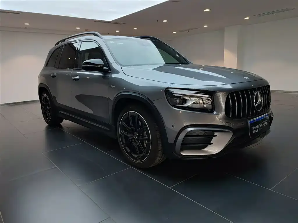 Mercedes-Benz GLB AMG — фото 6