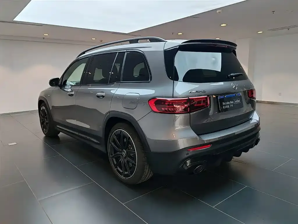 Mercedes-Benz GLB AMG — фото 5