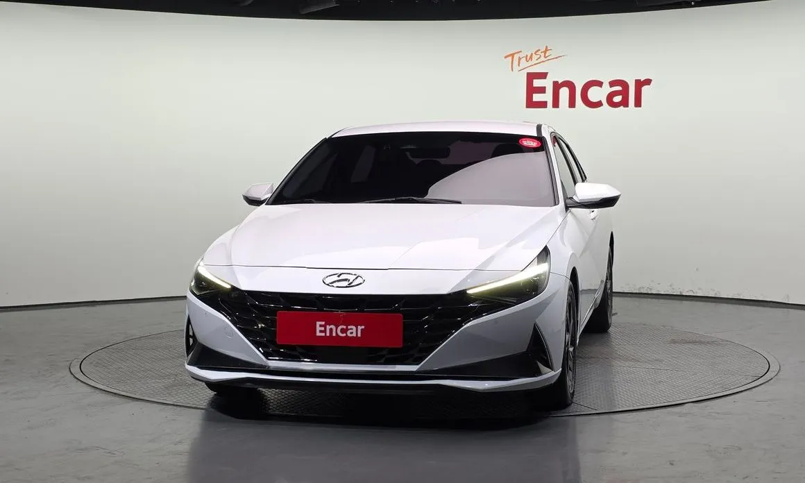 Hyundai AVANTE — фото 5