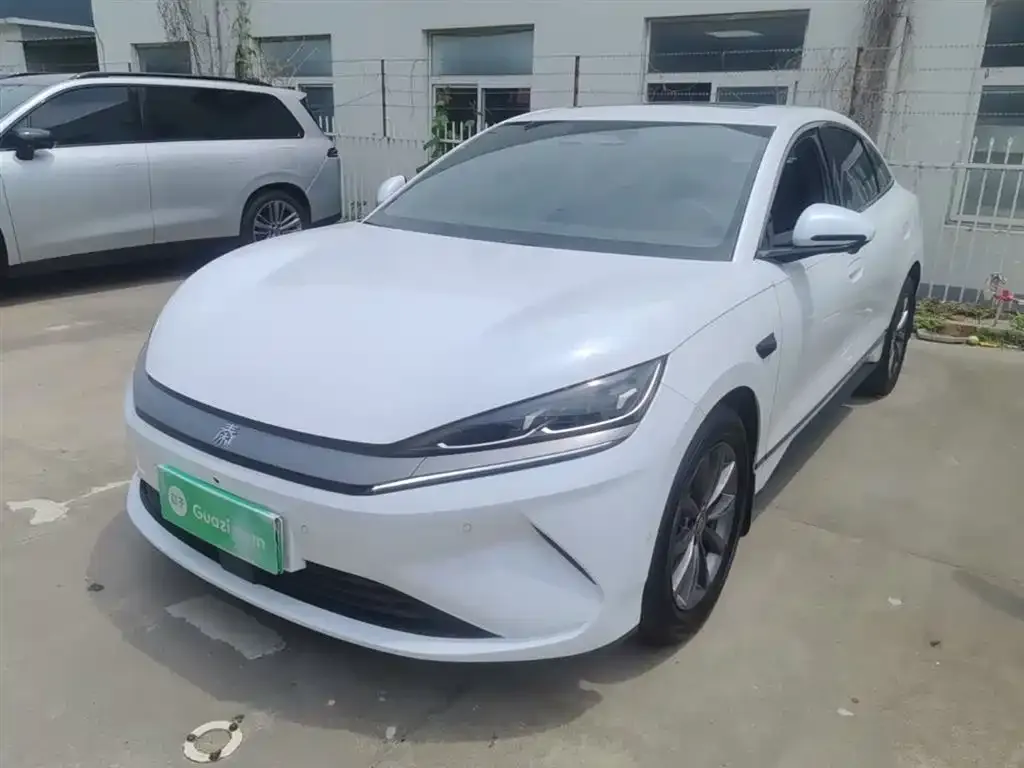 BYD Qin L — фото 7