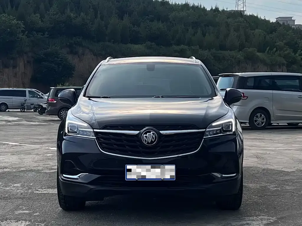 Buick Envision Plus — фото 2