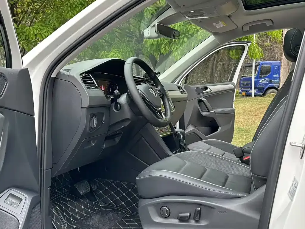 Volkswagen 途观L插电混动 — фото 10