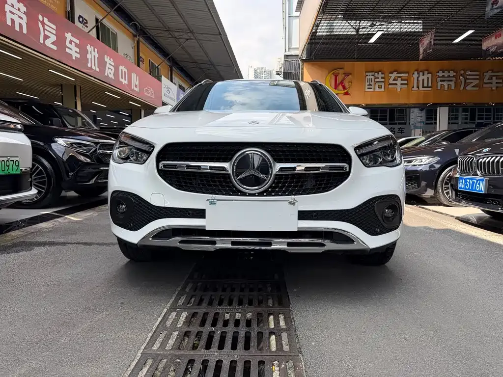 Mercedes-Benz GLA — фото 4