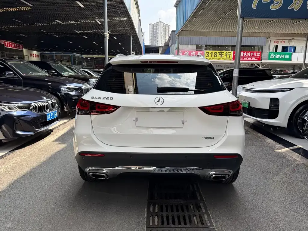 Mercedes-Benz GLA — фото 5