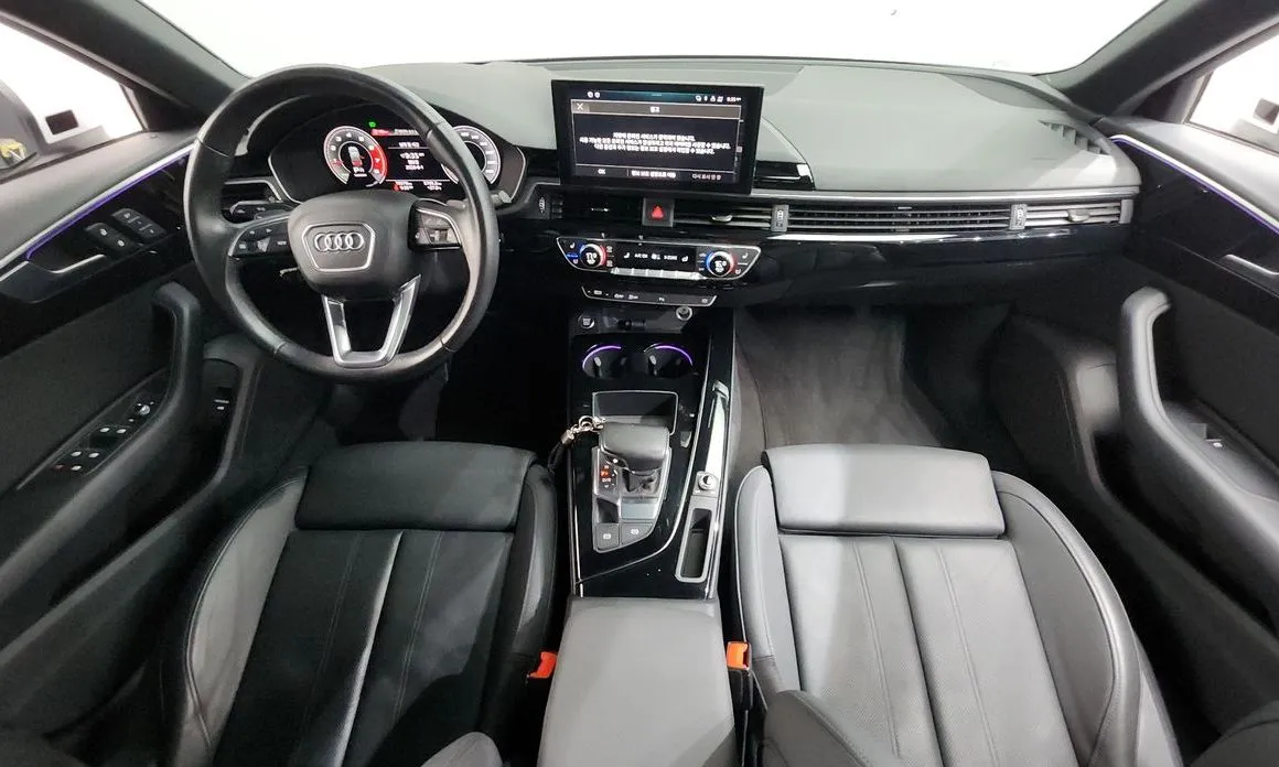 Audi A4 — фото 6