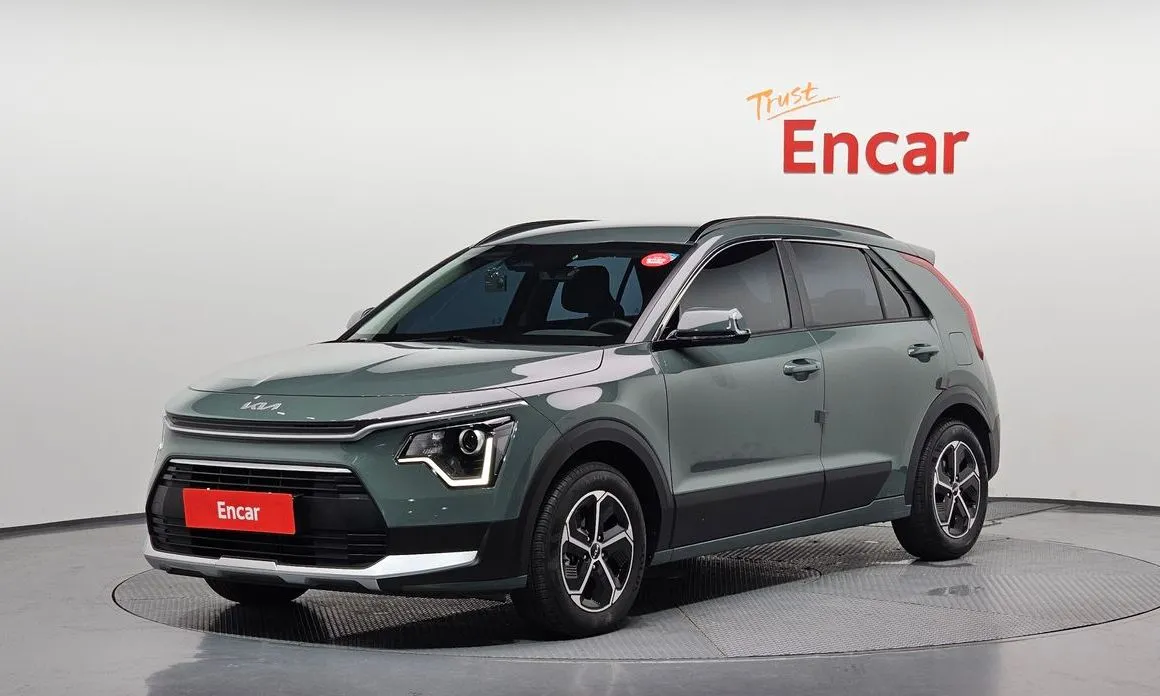 Kia Niro — фото 1