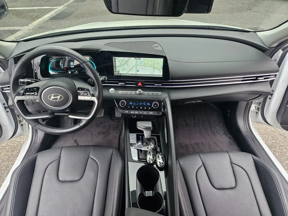 Hyundai AVANTE — фото 6
