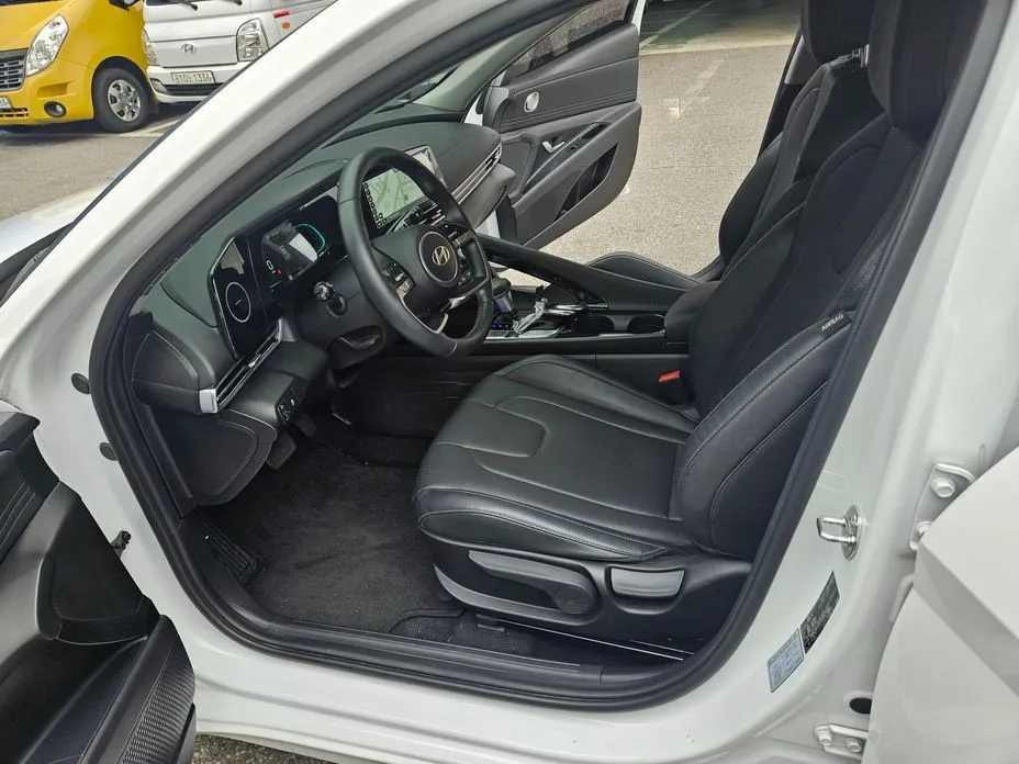Hyundai AVANTE — фото 10