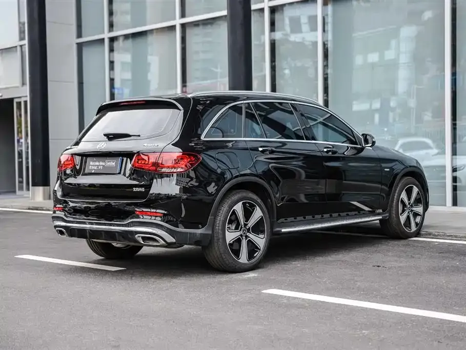 Mercedes-Benz GLC — фото 9