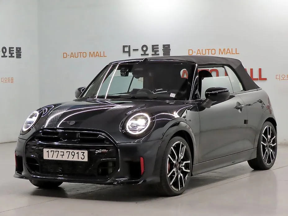 Mini Cooper Convertible — фото 1