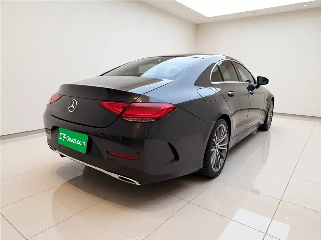 Mercedes-Benz CLS — фото 2