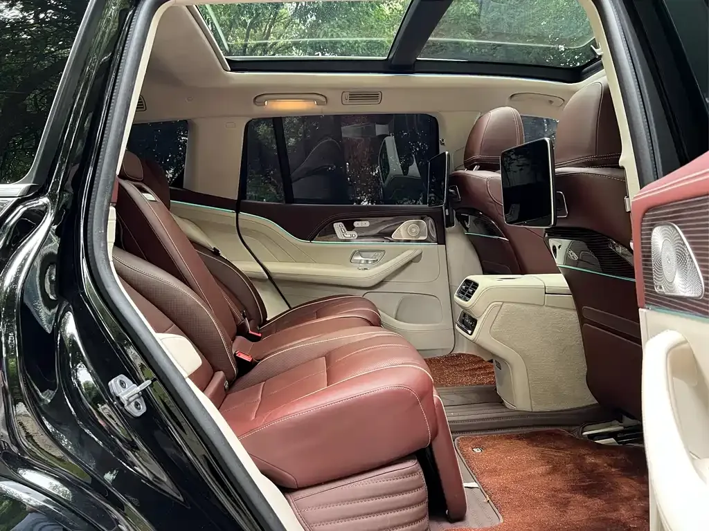 Mercedes-Benz GLS — фото 5