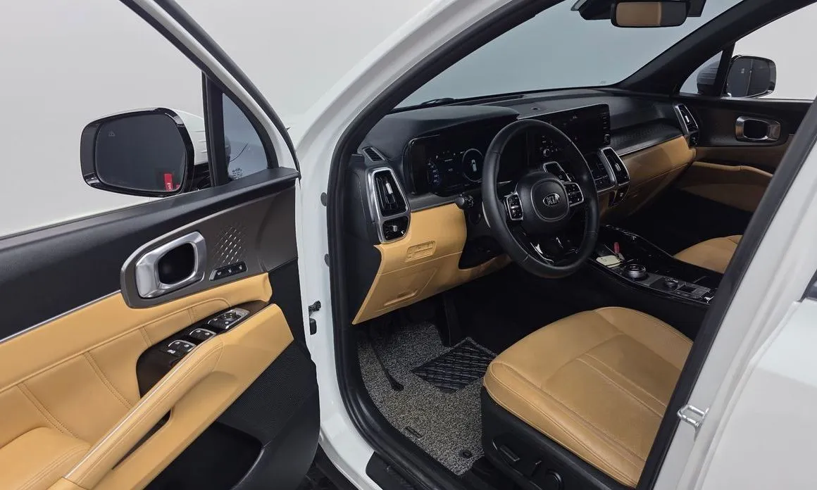 Kia Sorento — фото 4