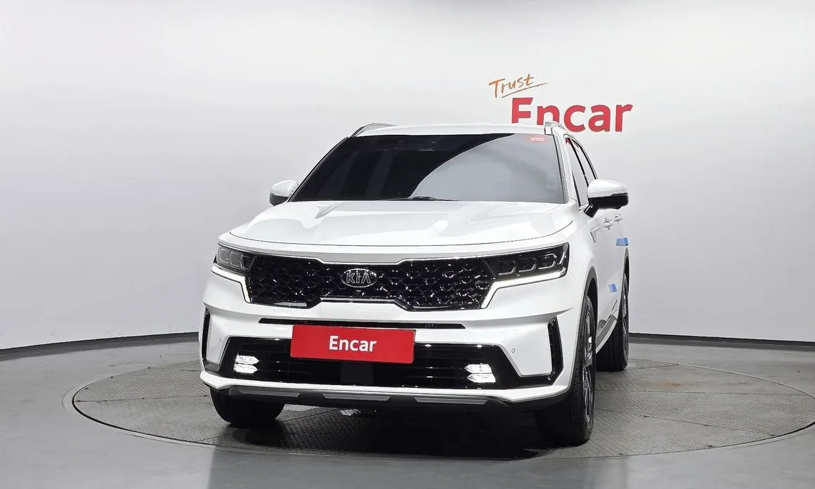 Kia Sorento — фото 5