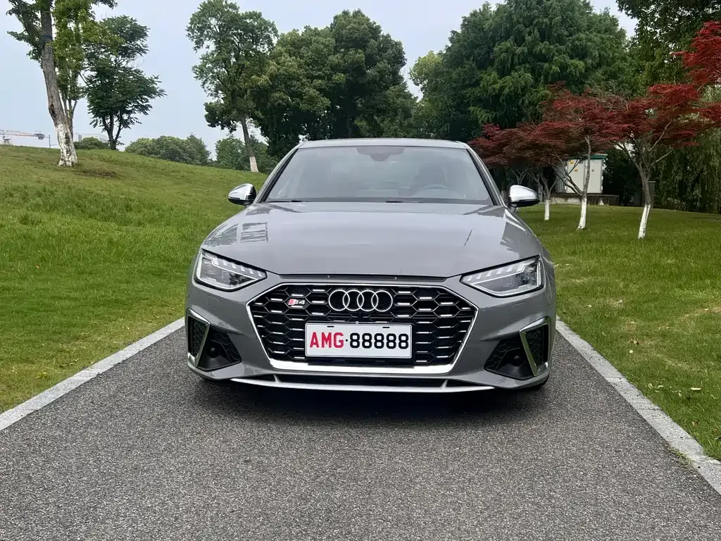 Audi S4 — фото 7