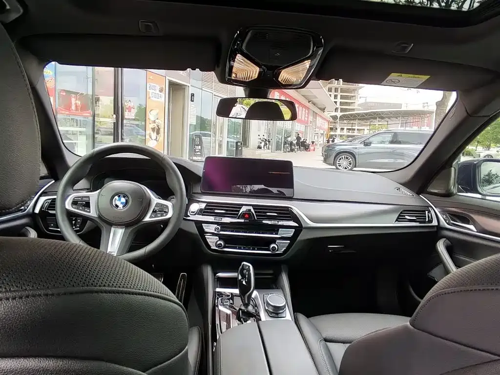 BMW 5 Series (Import) — фото 3