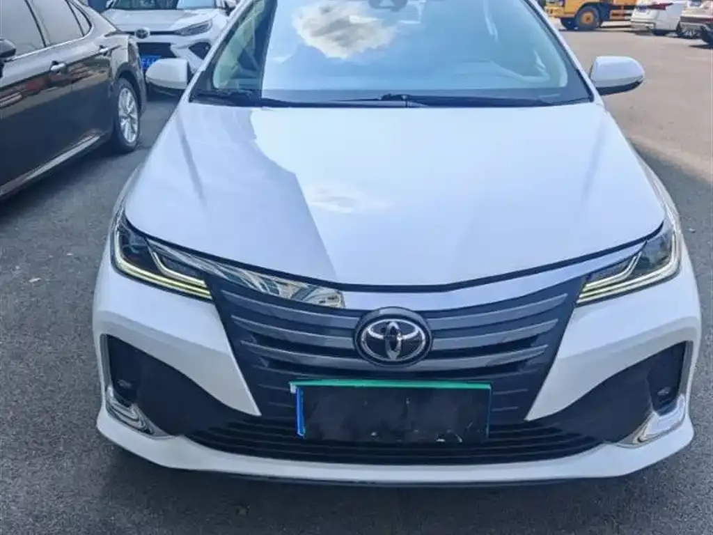Toyota Allion — фото 1