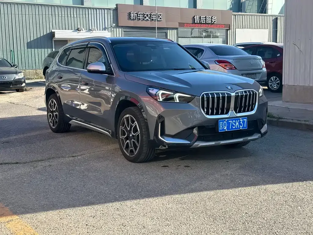 BMW X1 — фото 10