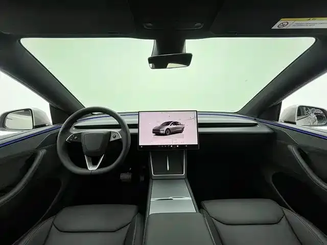 Tesla Model Y L — фото 10