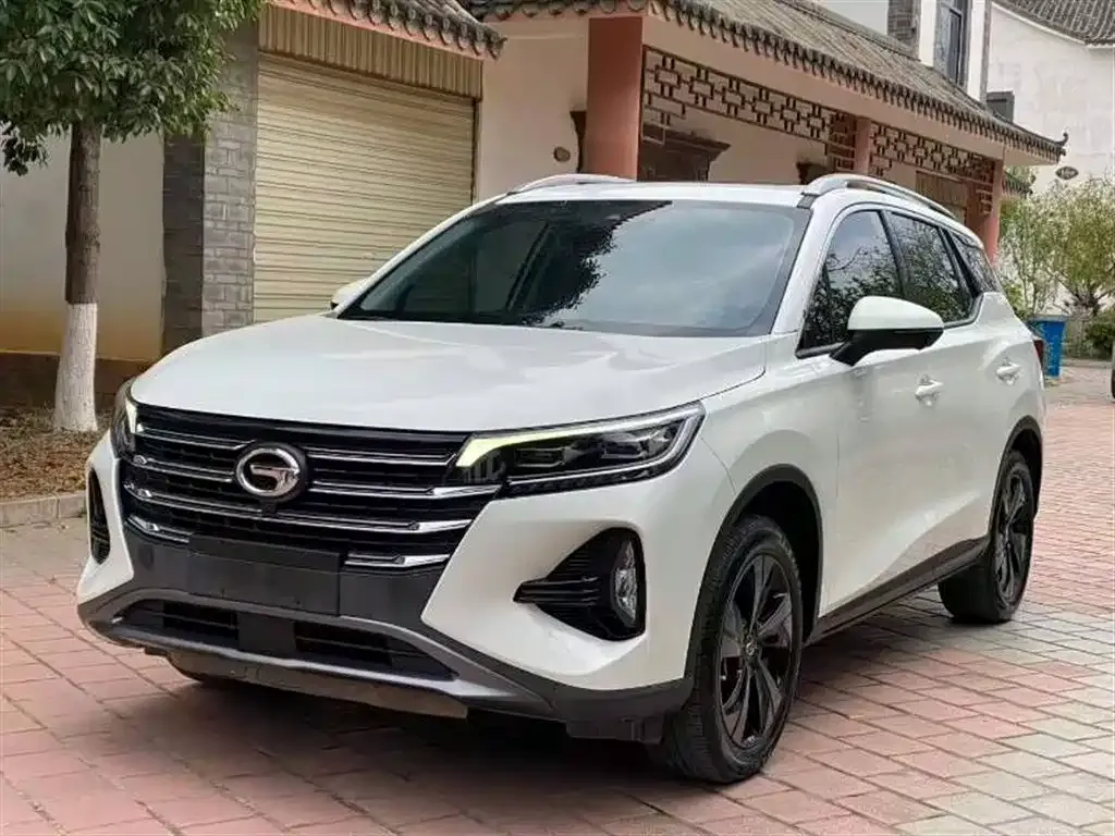 GAC Motor Trumpchi GS4 — фото 1
