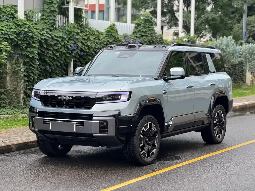 Fang Cheng Bao Leopard 8 — фото 1